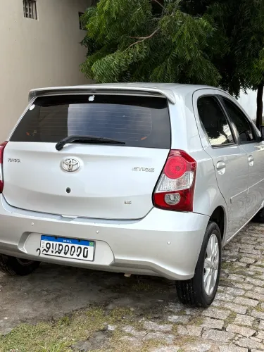 Toyota Etios X Plus 1.5 Flex 16V 5P Mec. 2020
