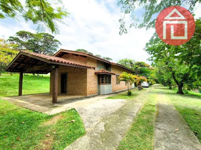 Casa com 1 dormitório para alugar, 55 m² por R$ 1.900,00/mês - Curitibanos - Bragança Paul