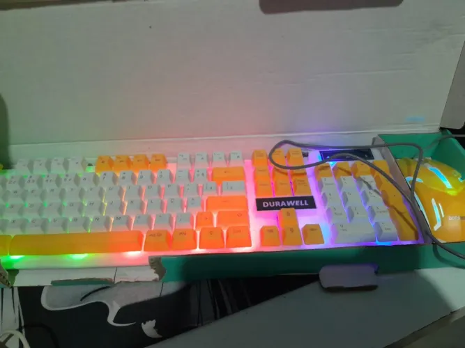 Kit teclado e mouse Durawell amarelo - LED RGB