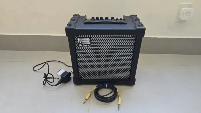 Cubo Guitarra Roland Cube 20xl