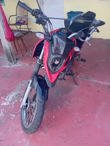 Crosser 2023 quitada