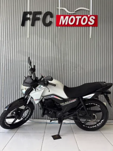 Titan 150 ex ano 2015 IPVA 2026 pago Faço Financiamento 