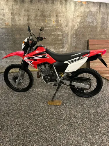 XR TORNADO 250 ANO 2008 (parcelo cartão)