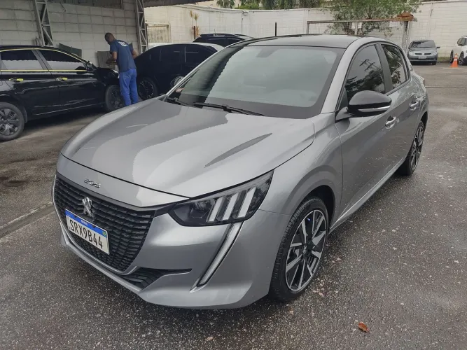 Peugeot 208 Style 1.0 Turbo Flex 5P Aut. 2024