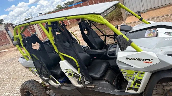 MAVERICK MAX 1000R TURBO 