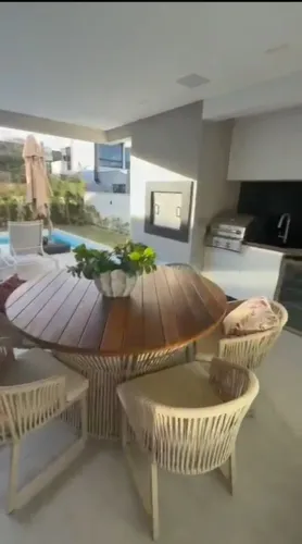 CASA VENDA CALEDÔNIA CAMBORIÚ