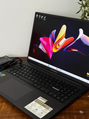 ASUS Vivobook 16X | i5 12ª Gen | RTX 2050 4GB | SSD 512GB | Muito Novo
