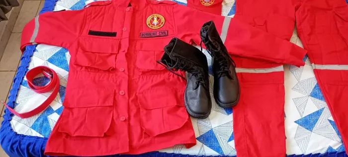 Femenino l;Tamanho P. Coturno tamanho 34