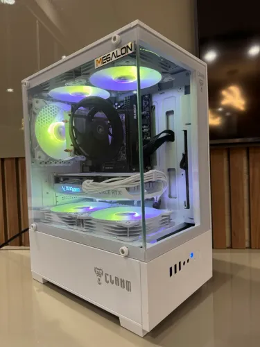 PC Gamer Ryzen 5 5500 + RTX 4060 ! Novo com garantia - Em até 18x