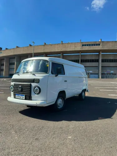 Volkswagen Kombi Furgão 1.4 MI Total Flex 8V 2011