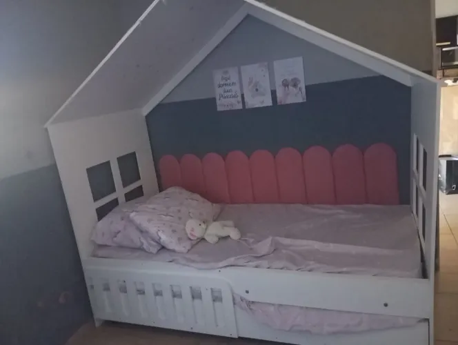 BI cama casinha