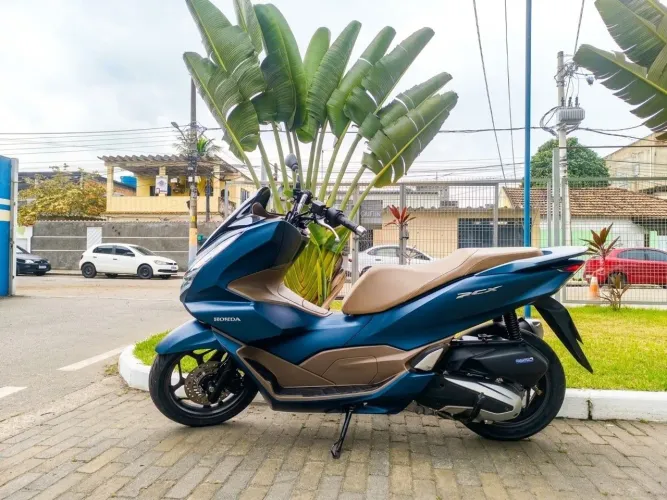 PCX DLX 17.999