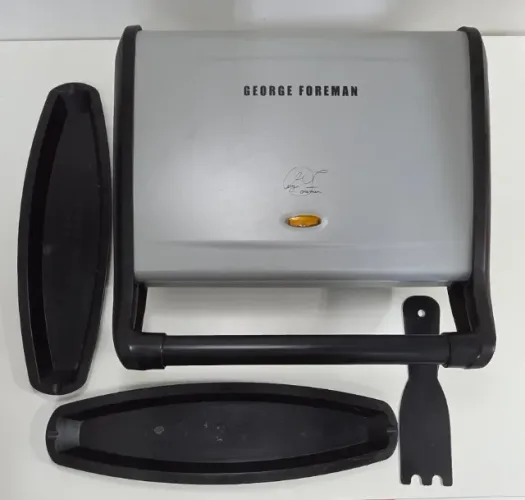 Grill George Foreman Familia Plus GBZ80, 5 hamburguer, pouco uso