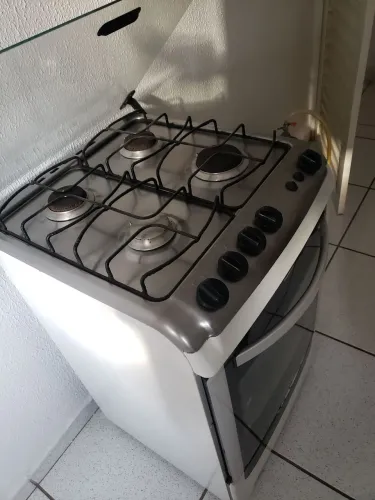 Fogão 4 bocas electrolux