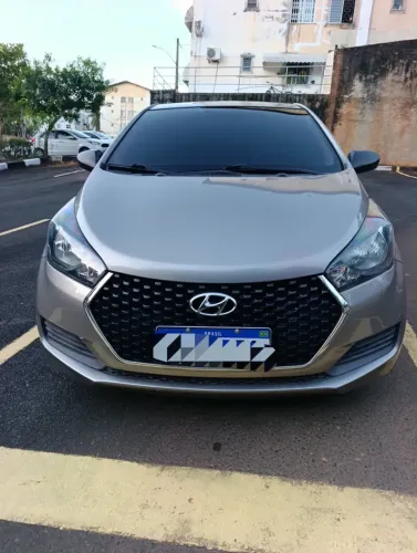 Hyundai HB20 Unique 1.0 Flex 12V Mec. 2019