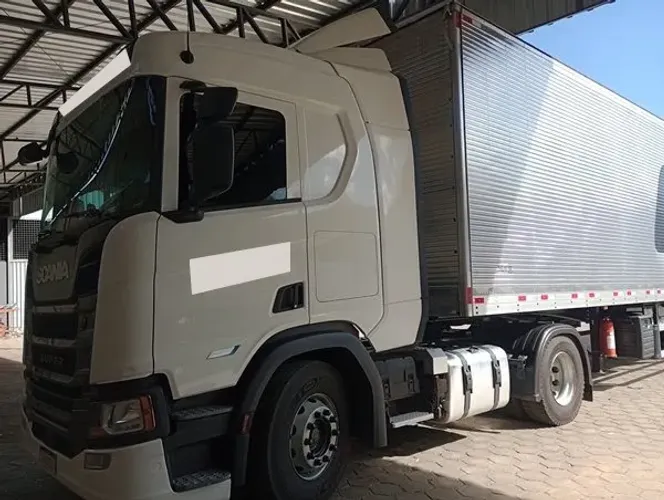 Scania Super R 420 A ano 2023/24