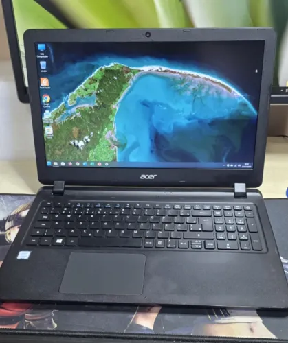 Notebook Acer Aspire ES1-572, Intel Core i3 6th, 6GB Ram, 120gb SSD
