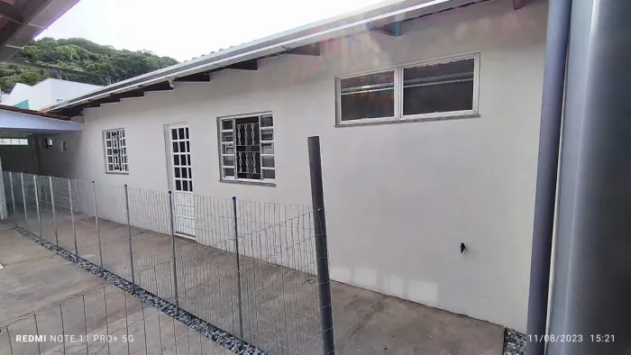 Casa mobiliada Fundos - 2 dormitórios- Bairro Nova Esperança