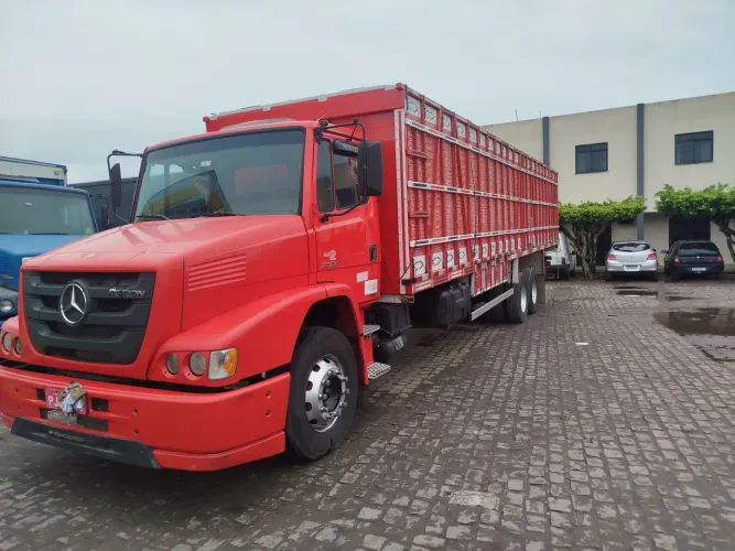 Caminhão Boiadeiro MB 2324