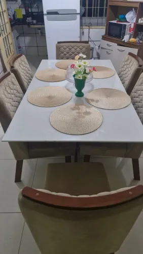 Mesa de vidro 6 cadeiras