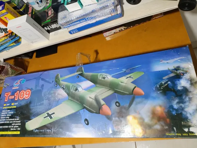 aero modelo de controle remoto novo apenas faltando a bateria