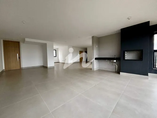 Apartamento residencial de 225 m² com 3 suítes no Jardim Karaíba