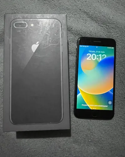 iPhone 8 Plus impecável