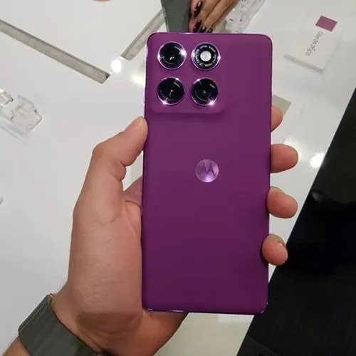 Edge 60 pro 