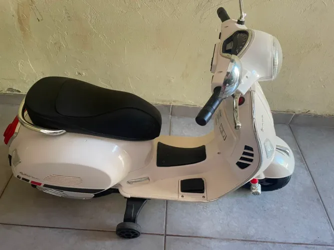 Vendo moto elétrica