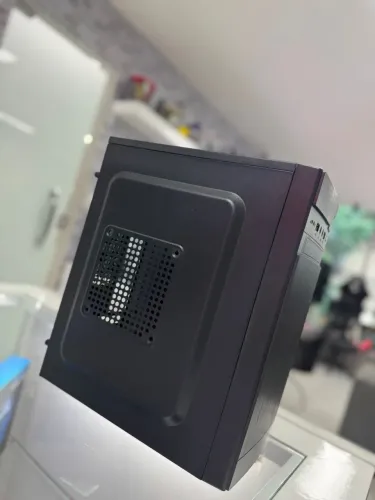 Gabinete PX 300   Preto  P3  Seminovo 