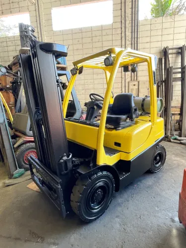 Empilhadeira Hyster 2500kg 2.500