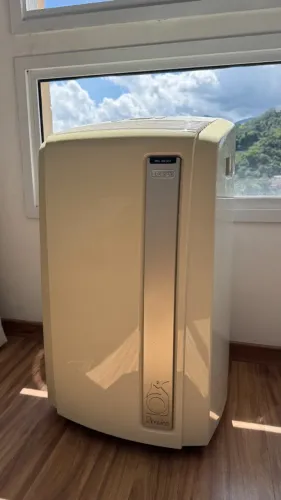 Ar Condicionado Portátil 12000 Btus DeLonghi 110v