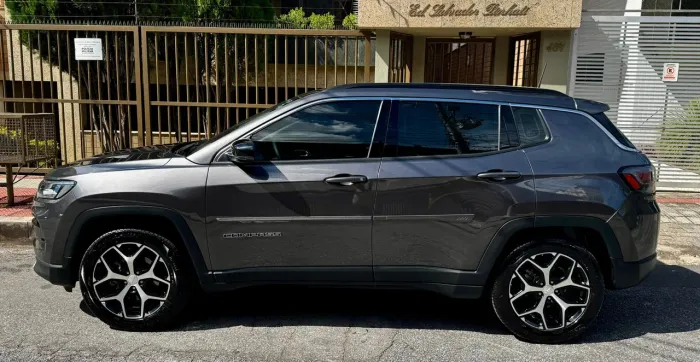 Jeep Compass Long. T270 1.3 TB 4X2 Flex AUT 2025