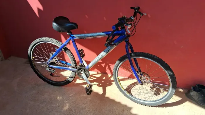 Vende-se bicicleta quandro de alumínio