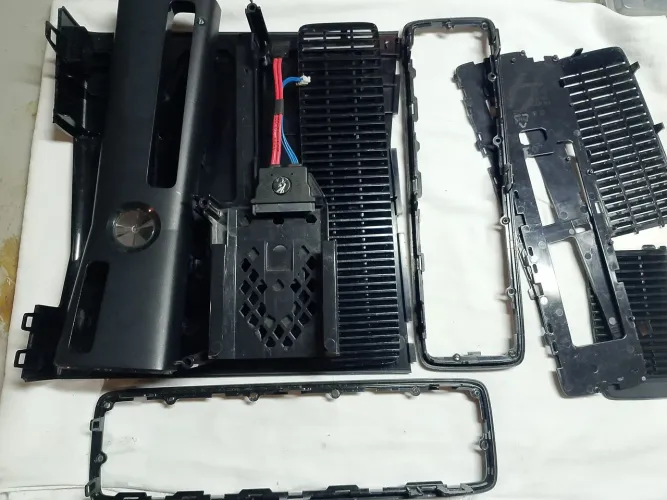 Carcaça de Xbox 360 slim