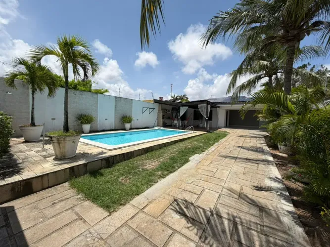Belíssima Casa 03 Suites 600m² De Terreno em Capim Macio