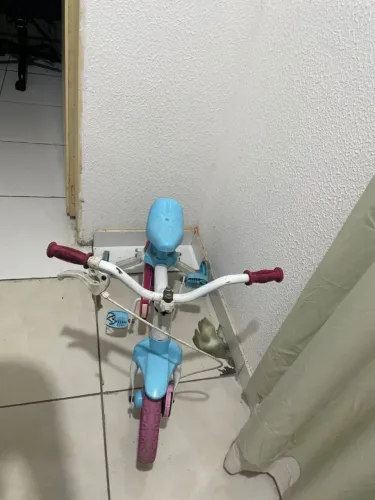 Bicicleta e velocípede infantil 