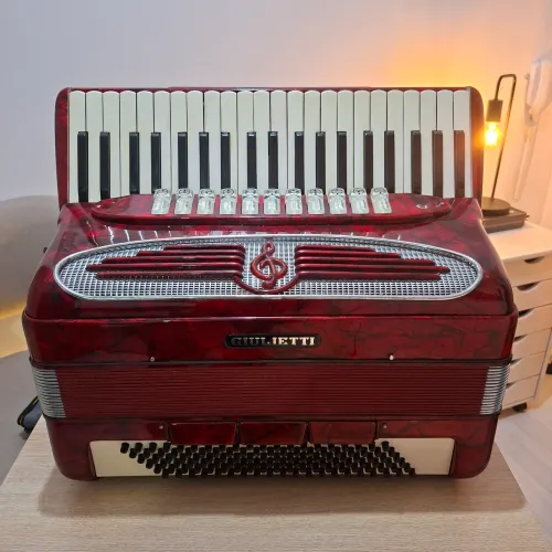 Serenelli by Giulietti - 120 baixos - Acordeon gaita sanfona