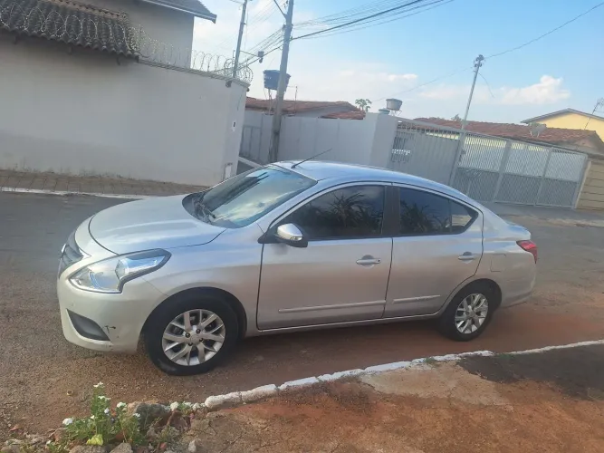 Nissan Versa SV 1.6 16V Flexstart 4P Aut. 2020