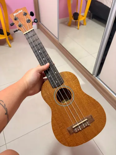 Ukulele Shelby 