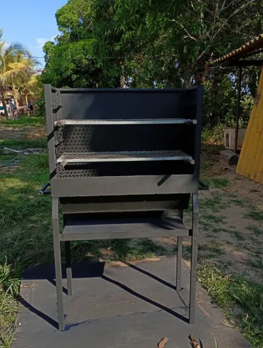 Churrasqueira para espetinho
