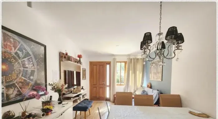 Casa em condomínio fechado - Butantã/USP