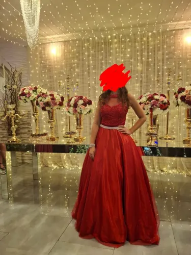 Vestido debutante vermelho 2 em 1