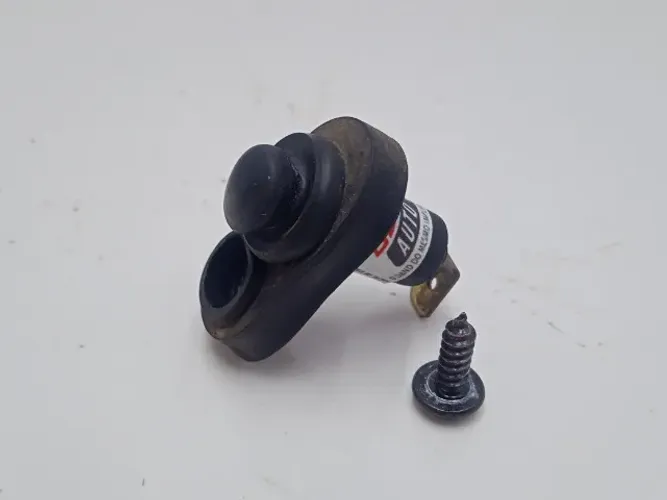 11447 Interruptor Lâmpada Cortesia Ford Fiesta Rocam 2003 A 2014.