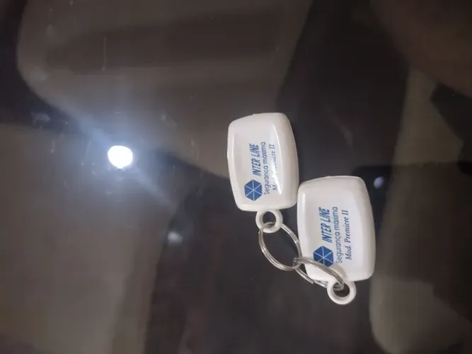 Chaveiro Antigo . ( VENDA SOMENTE OLX PAY )