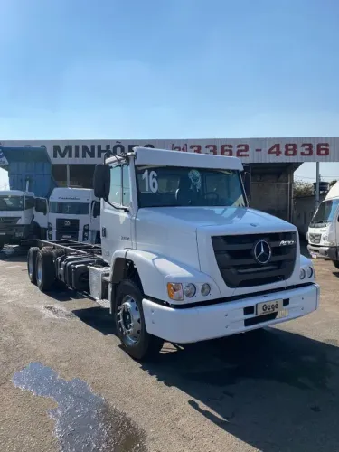 Mb 2324 2015/2016 Único dono 266 mikm originais Excelente estado