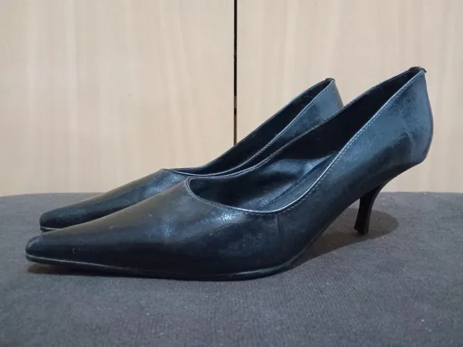 Sapato feminino Via Lorenzo salto baixo