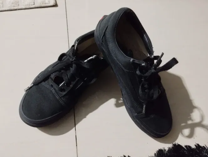 Tênis Vans número 37