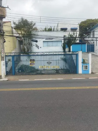 Casa comercial para alugar no Centro de Poá/SP