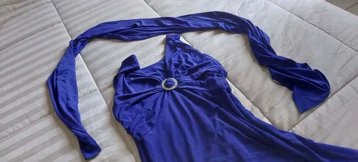 Vestido de festa midi M - novo